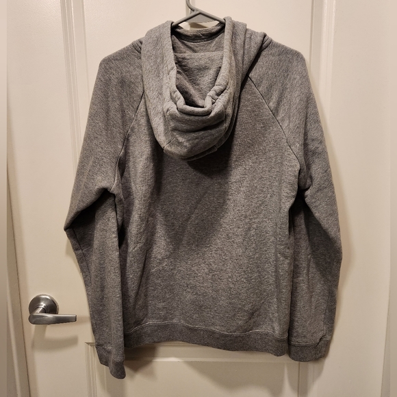 Nike Sweatshirt - Picture 2 of 4